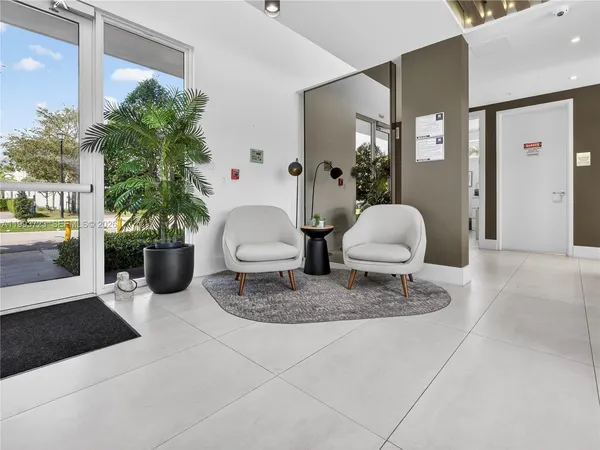 $805,000 | 7159 Northwest 102nd Place, Doral, FL 33178