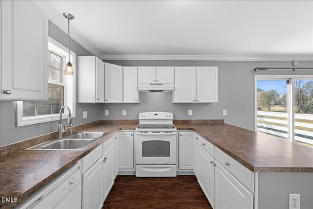 $310,000 | 23 Fogleglen Drive, Clayton, NC 27520