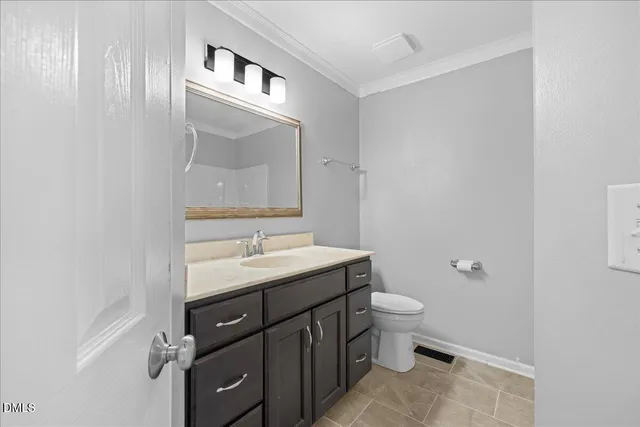 $310,000 | 23 Fogleglen Drive, Clayton, NC 27520