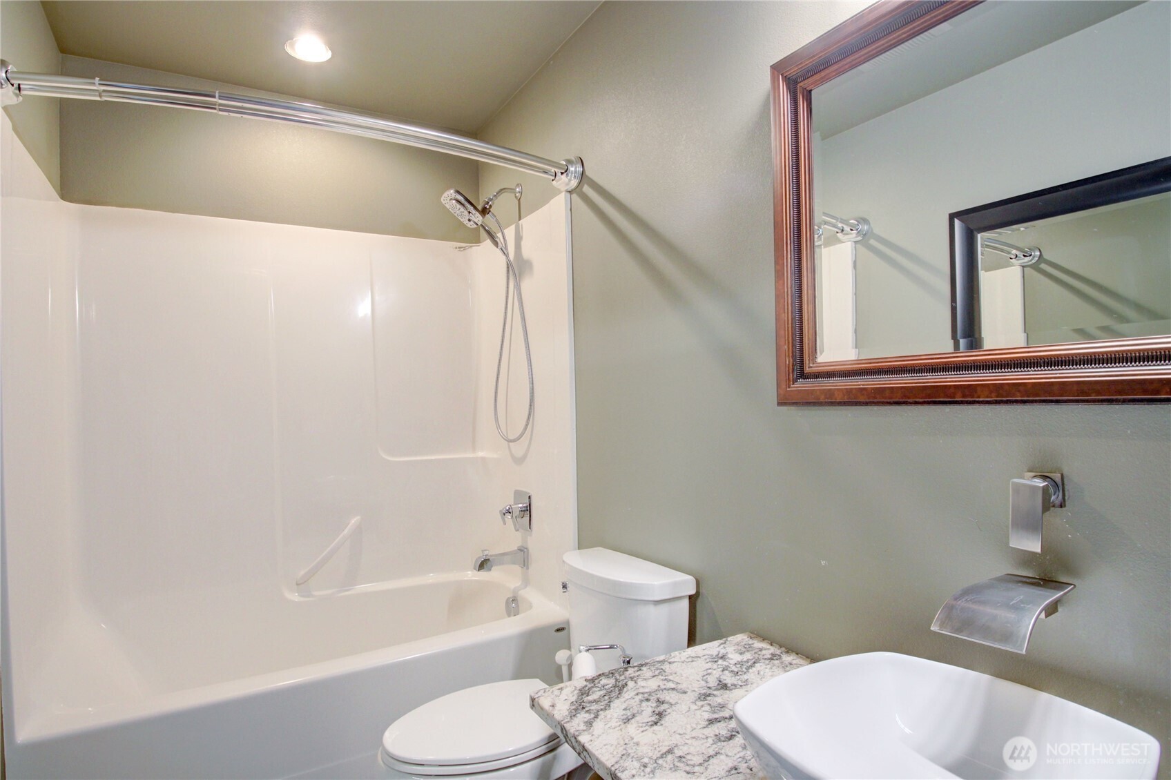 426 Longtime Lane Sedro-Woolley, WA 98284 - Photo 15 of 28 a bathroom with a sink toilet and shower
