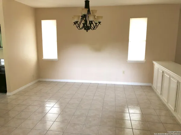 $2,450 | 3311 Outrider, San Antonio, TX 78247