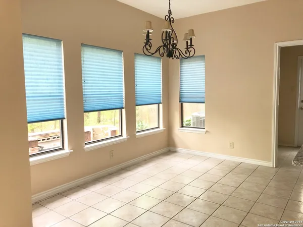 $2,450 | 3311 Outrider, San Antonio, TX 78247