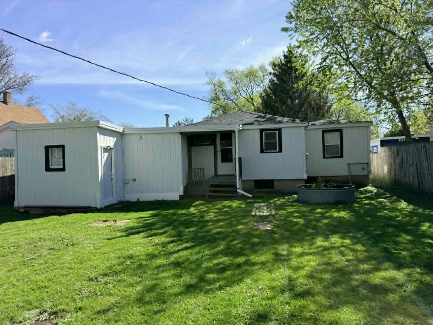 3634 Sangamon Street Steger, IL 60475 - Photo 16 of 17 a house view with a backyard space