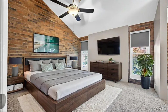 $200,000 | 670 Coeur De Royale Drive, Unit C, Creve Coeur, MO 63141