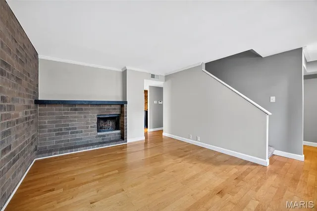 $200,000 | 670 Coeur De Royale Drive, Unit C, Creve Coeur, MO 63141