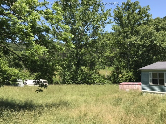 1617 Shatto Road Ripley, WV 25271 - Photo 2 of 5 Gallery Image 2