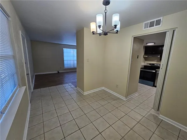 $1,300 | 3008 12th Street, Unit A, Metairie, LA 70002