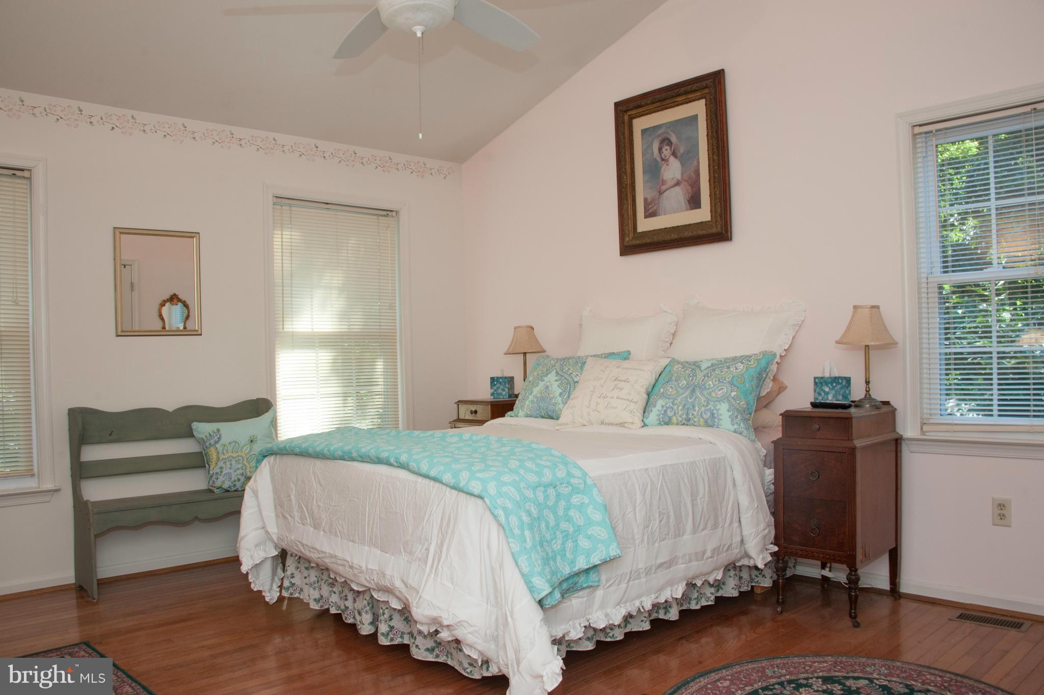 1010 Old Bay Ridge Road Annapolis, MD 21403 - Photo 11 of 30 Bedroom (Master)