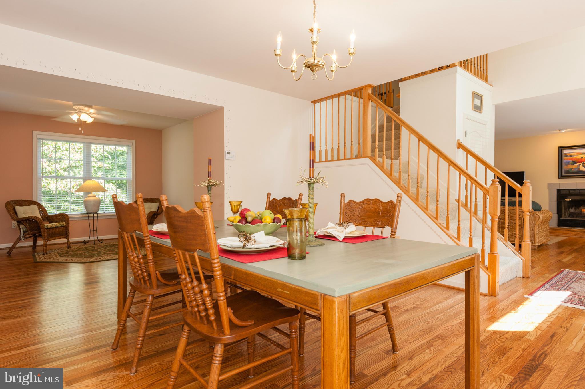 1010 Old Bay Ridge Road Annapolis, MD 21403 - Photo 9 of 30 Dining Room