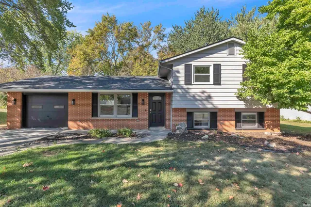 $214,995 | 6418 Melville Drive, Fort Wayne, IN 46816