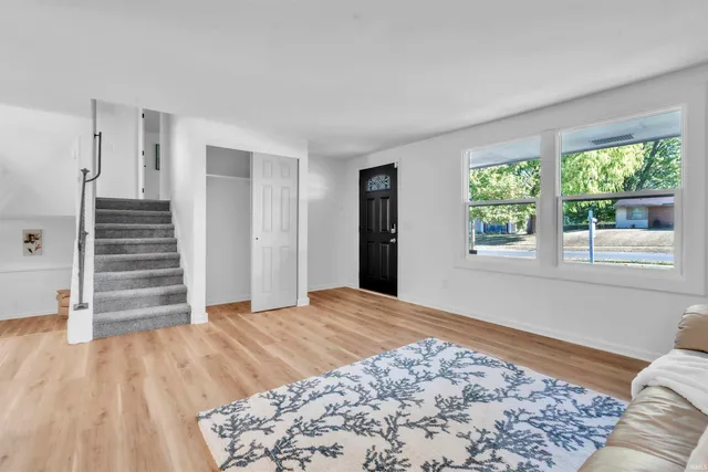 $214,995 | 6418 Melville Drive, Fort Wayne, IN 46816