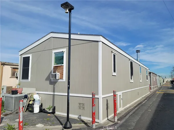 $215,000 | 12265 Woodruff Avenue, Unit 64, Downey, CA 90241
