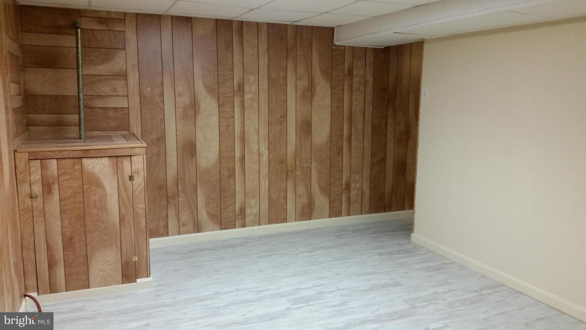 337 Bryanstone Road Reisterstown, MD 21136 - Photo 13 of 25 a view of wooden door