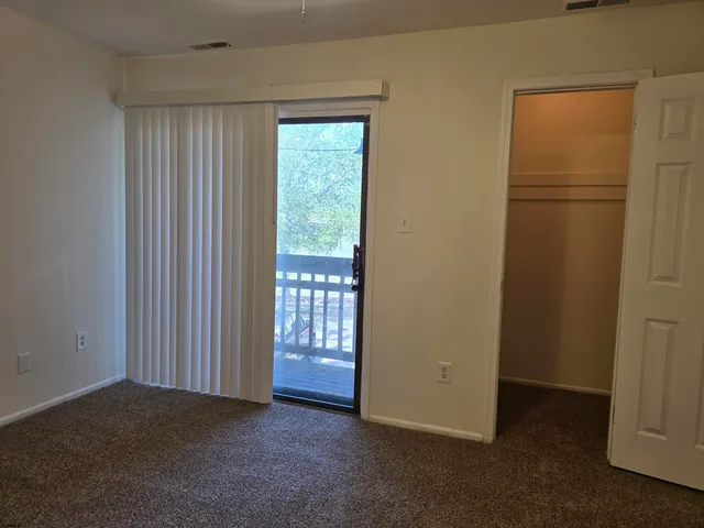 $124,900 | 1-5 Black Horse Pike, Unit 15, Pleasantville, NJ 08232