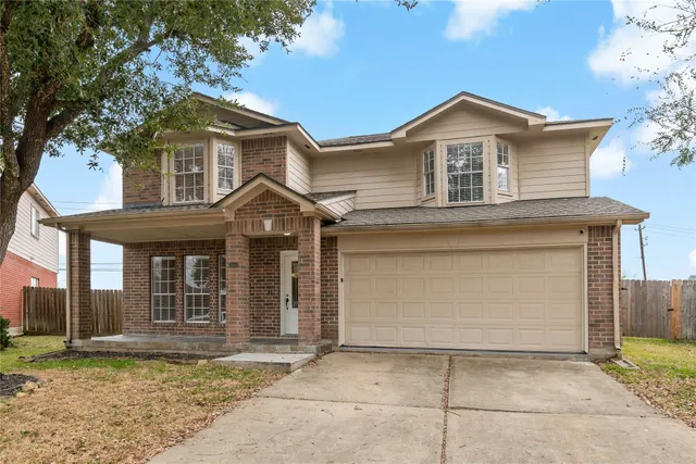 $2,795 | 3505 Stonegate Circle, Pearland, TX 77584