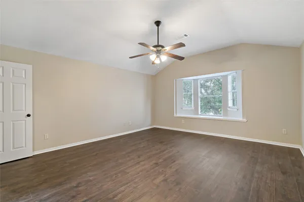 $2,745 | 3505 Stonegate Circle, Pearland, TX 77584