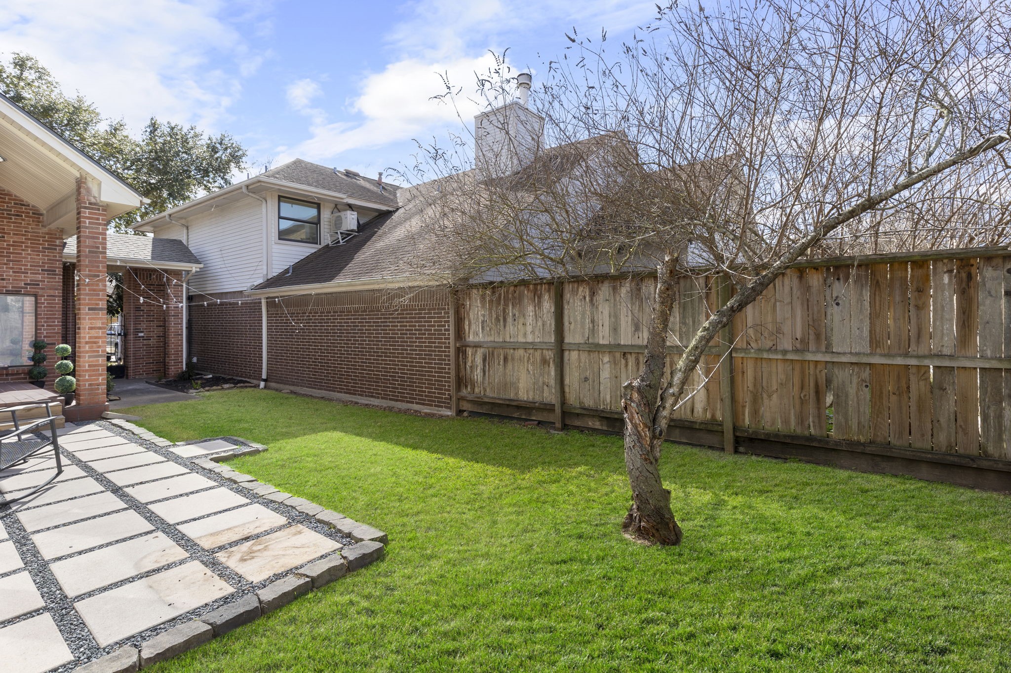 2110 Paso Rello Drive Houston, TX 77077 - Photo 3 of 39