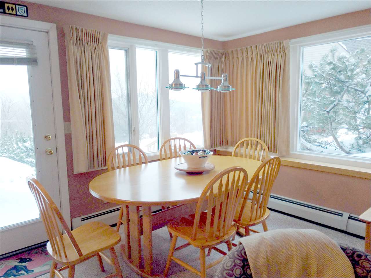 790 East Mountain Road, Unit FALL LINE E3 Killington, VT 05751 - Photo 12 of 17 Gallery Image 12