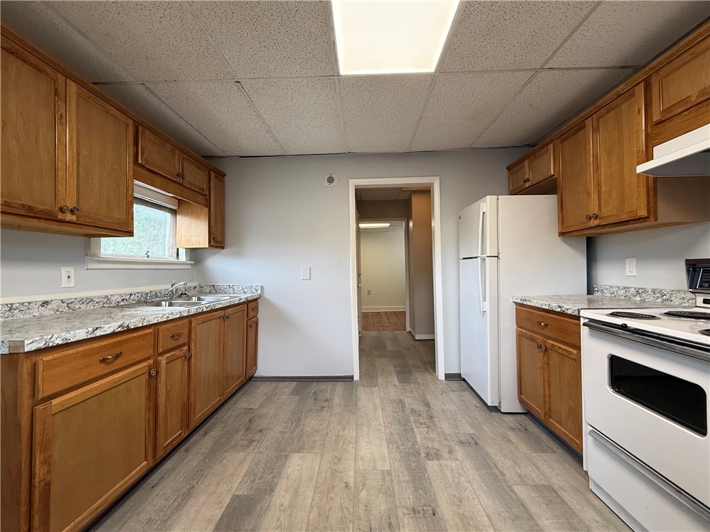 402 East 2nd Street Corning, NY 14830 - Photo 5 of 8