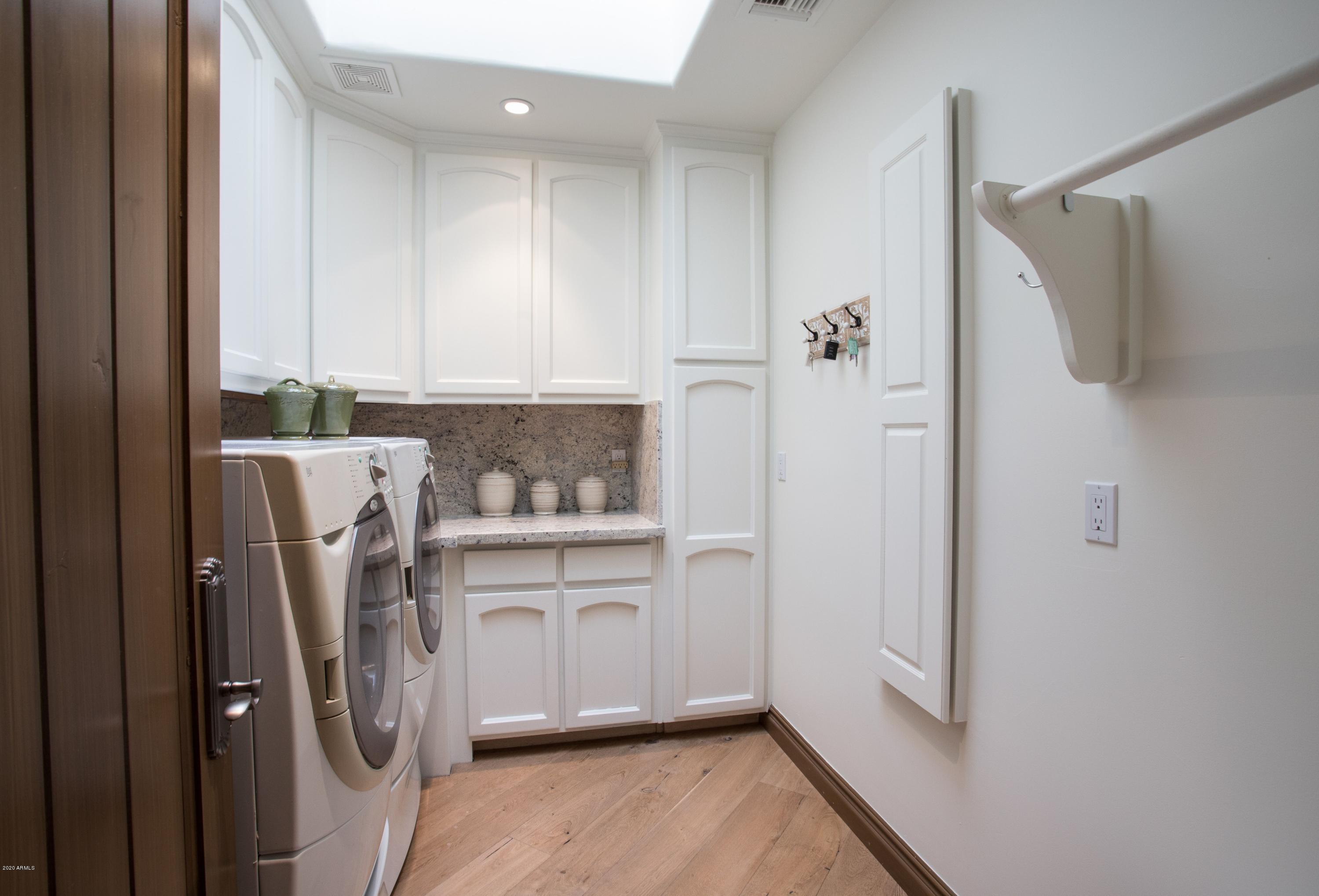 6231 East Horseshoe Road Paradise Valley, AZ 85253 - Photo 19 of 23 Laundry room
