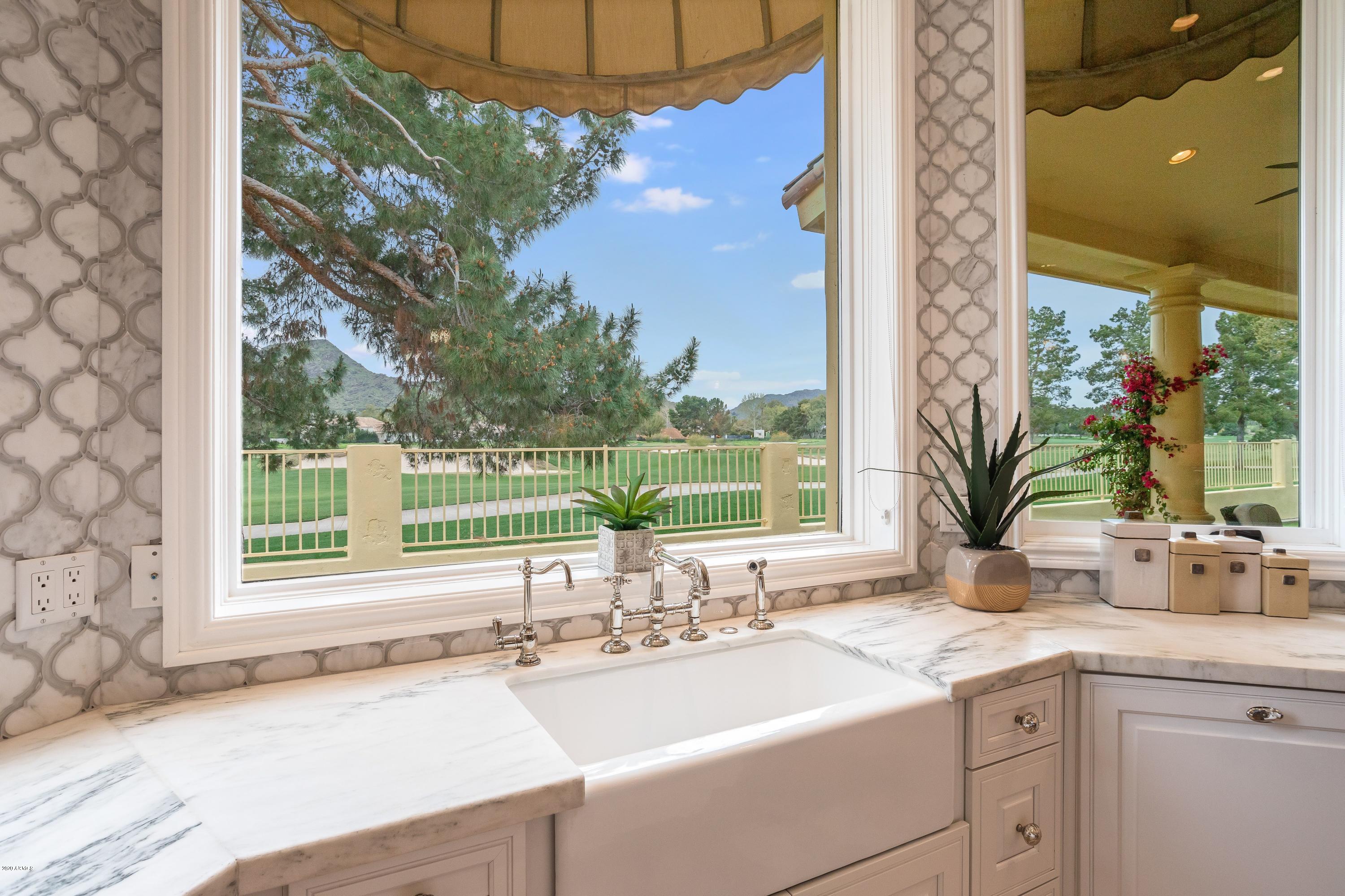 6231 East Horseshoe Road Paradise Valley, AZ 85253 - Photo 7 of 23 Kitchen