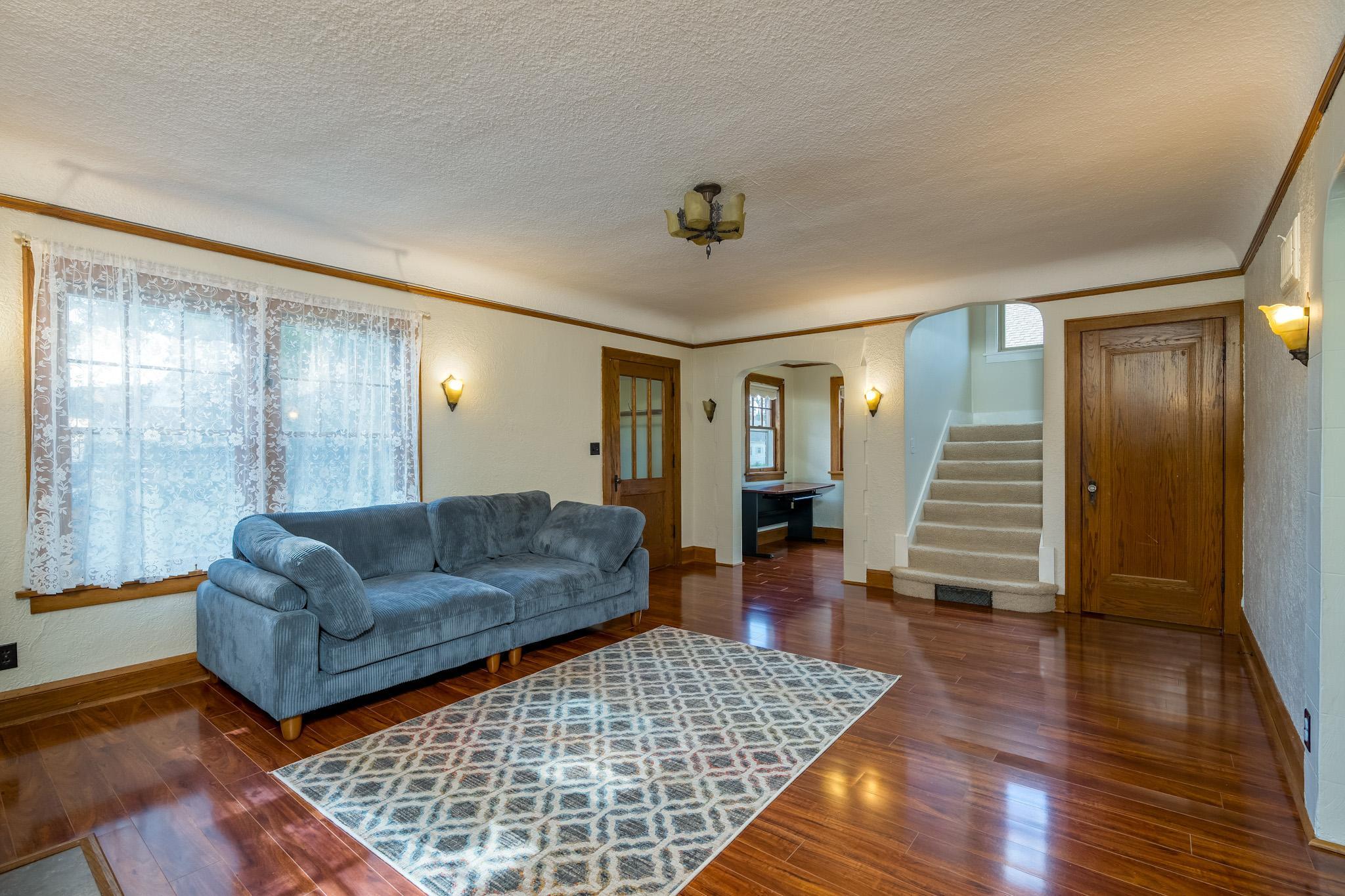 802 Range Street Mankato, MN 56003 - Photo 8 of 49