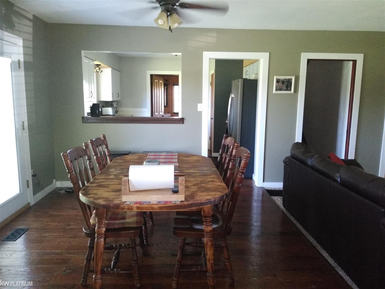 9703 Bryce Road Avoca, MI 48006 - Photo 27 of 54 31386307-26.JPG