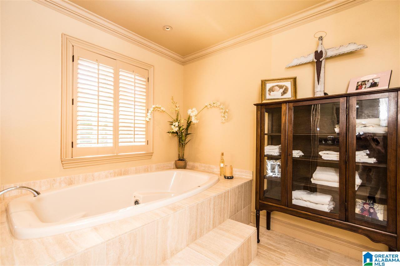 2428 Chestnut Road Birmingham, AL 35216 - Photo 21 of 42
