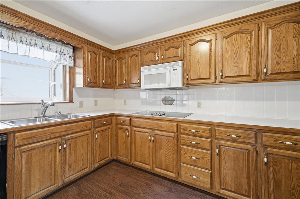 31101 Tyer Road Grain Valley, MO 64029 - Photo 12 of 53