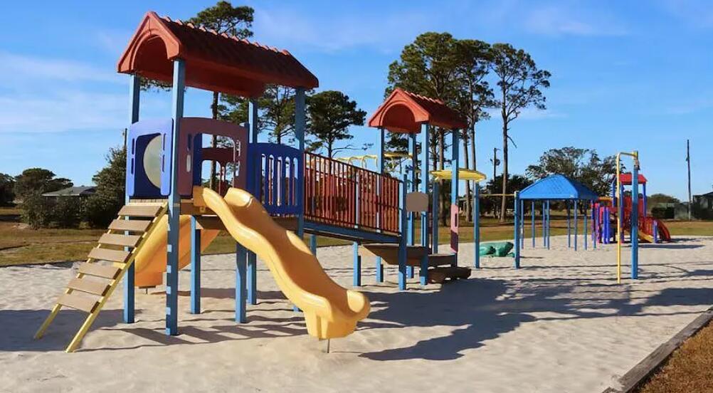 7151 Reef Street Navarre, FL 32566 - Photo 51 of 52 HBTS Playground