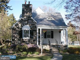 337 Derwyn Road Lansdowne, PA 19050 - Photo 1 of 9 Exterior Front