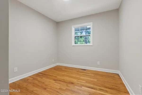 $2,000 | 852 North May Street, Southern Pines, NC 28387