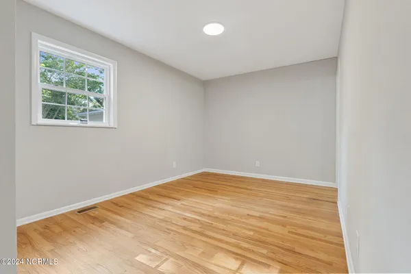 $2,000 | 852 North May Street, Southern Pines, NC 28387