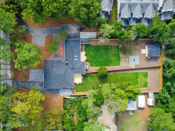 $2,000 | 852 North May Street, Southern Pines, NC 28387