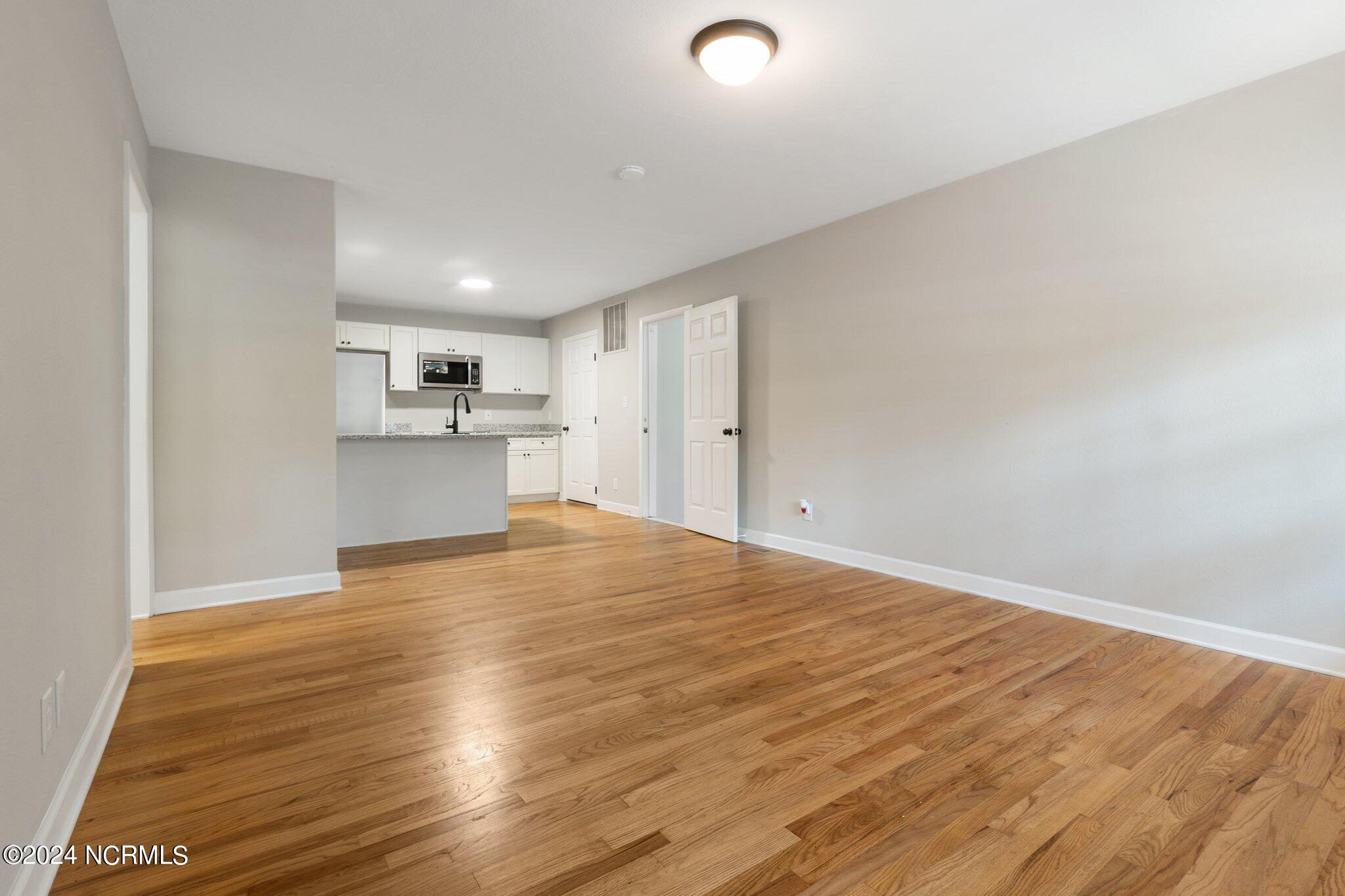 852 North May Street Southern Pines, NC 28387 - Photo 6 of 24 10-web-or-mls-DSC02183