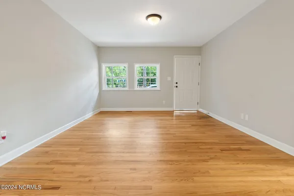 $2,000 | 852 North May Street, Southern Pines, NC 28387