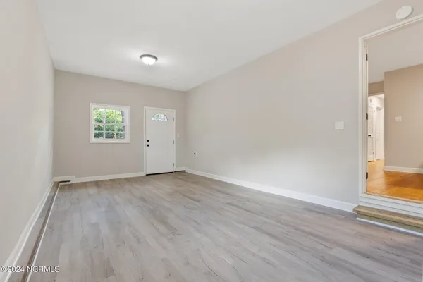 $2,000 | 852 North May Street, Southern Pines, NC 28387