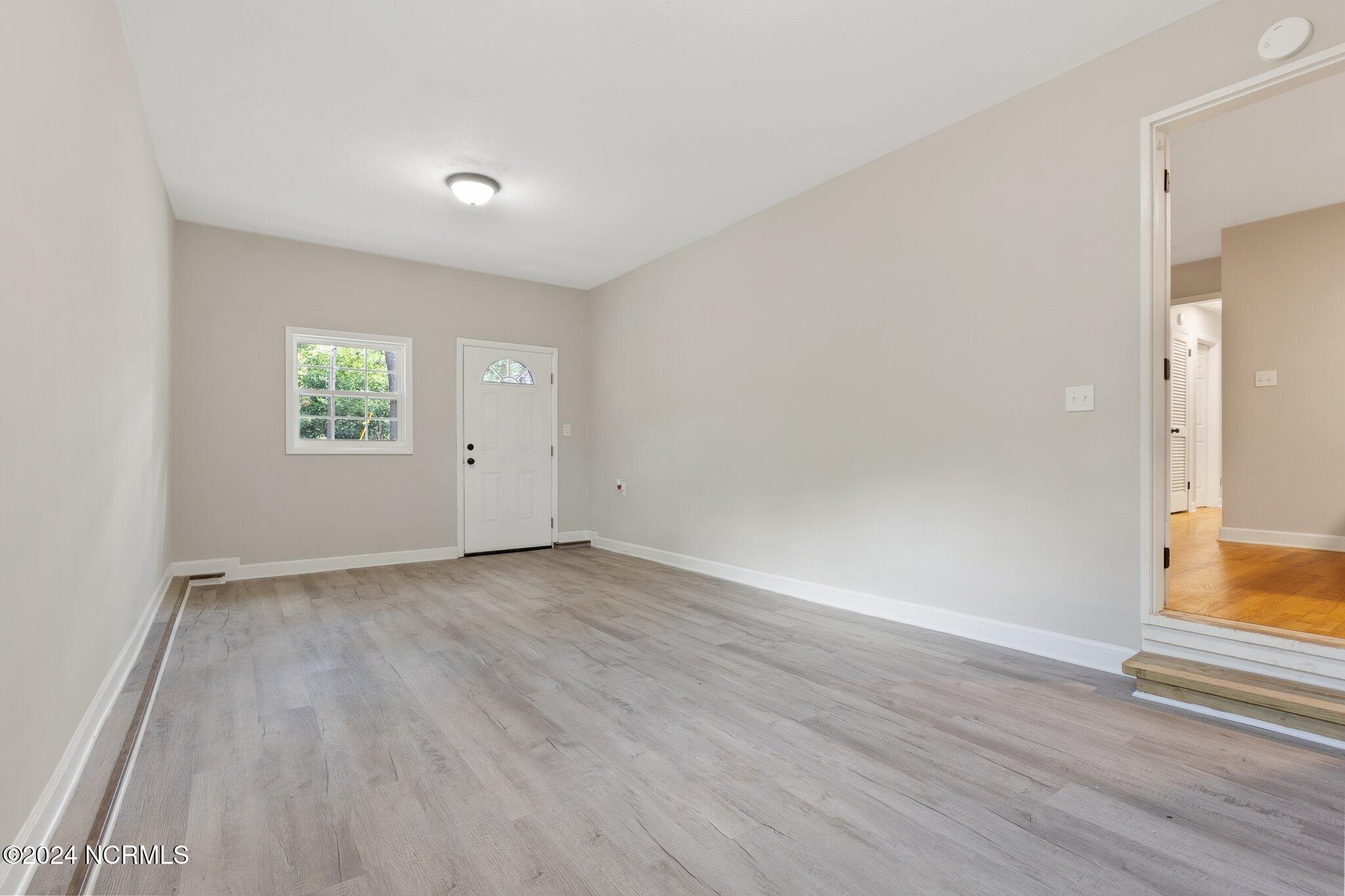 852 North May Street Southern Pines, NC 28387 - Photo 8 of 24 12-web-or-mls-DSC02189