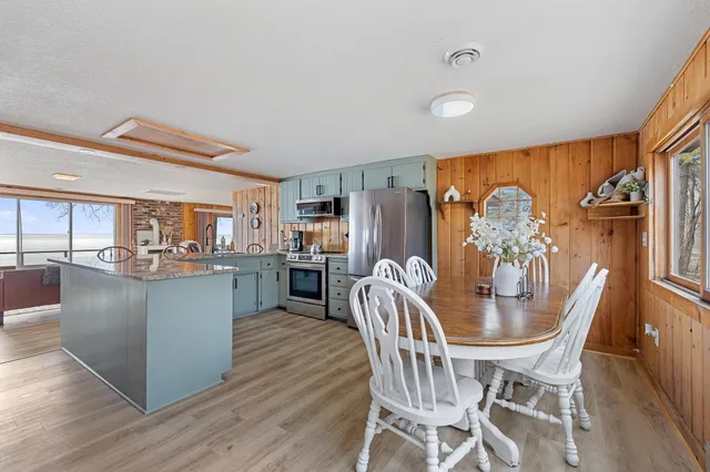 $474,999 | 46193 State Highway 47, Isle, MN 56342