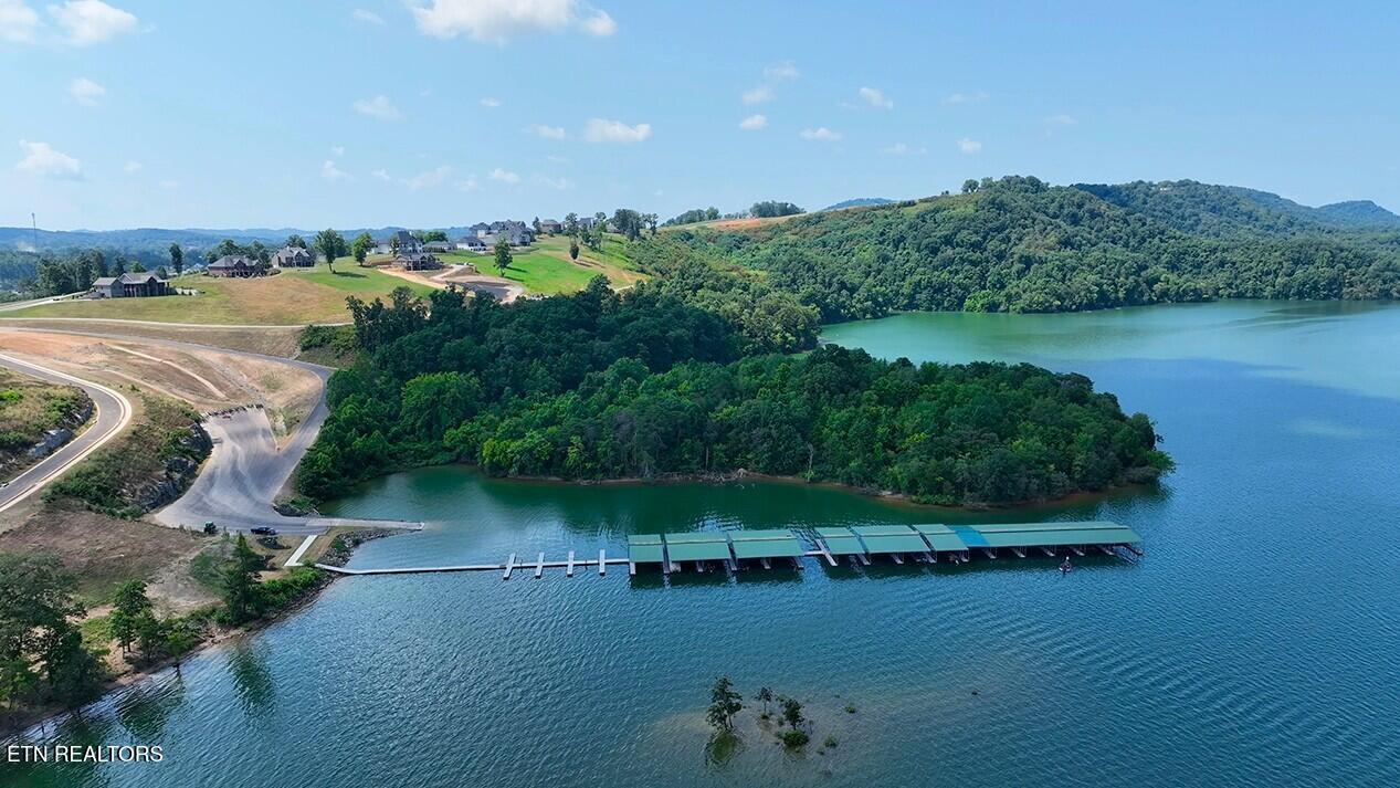 2429 Starboard Crest Road Morristown, TN 37814 - Photo 8 of 18 DJI_0169.00_19_54_49.Still019