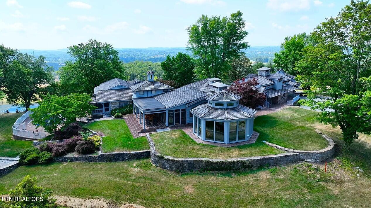 2429 Starboard Crest Road Morristown, TN 37814 - Photo 9 of 18 DJI_0169.00_19_17_28.Still020