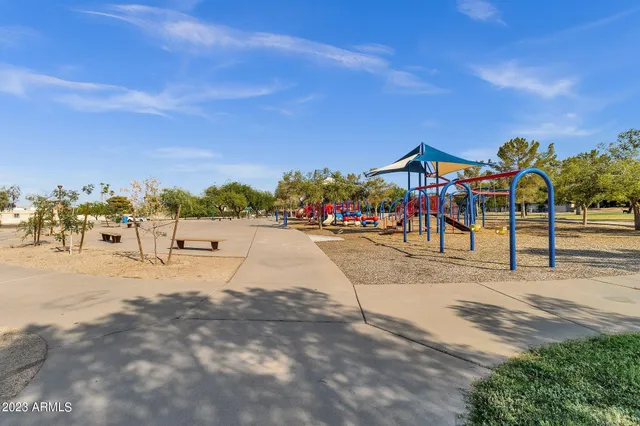 $1,079,000 | 2276 East Mercer Lane, Phoenix, AZ 85028