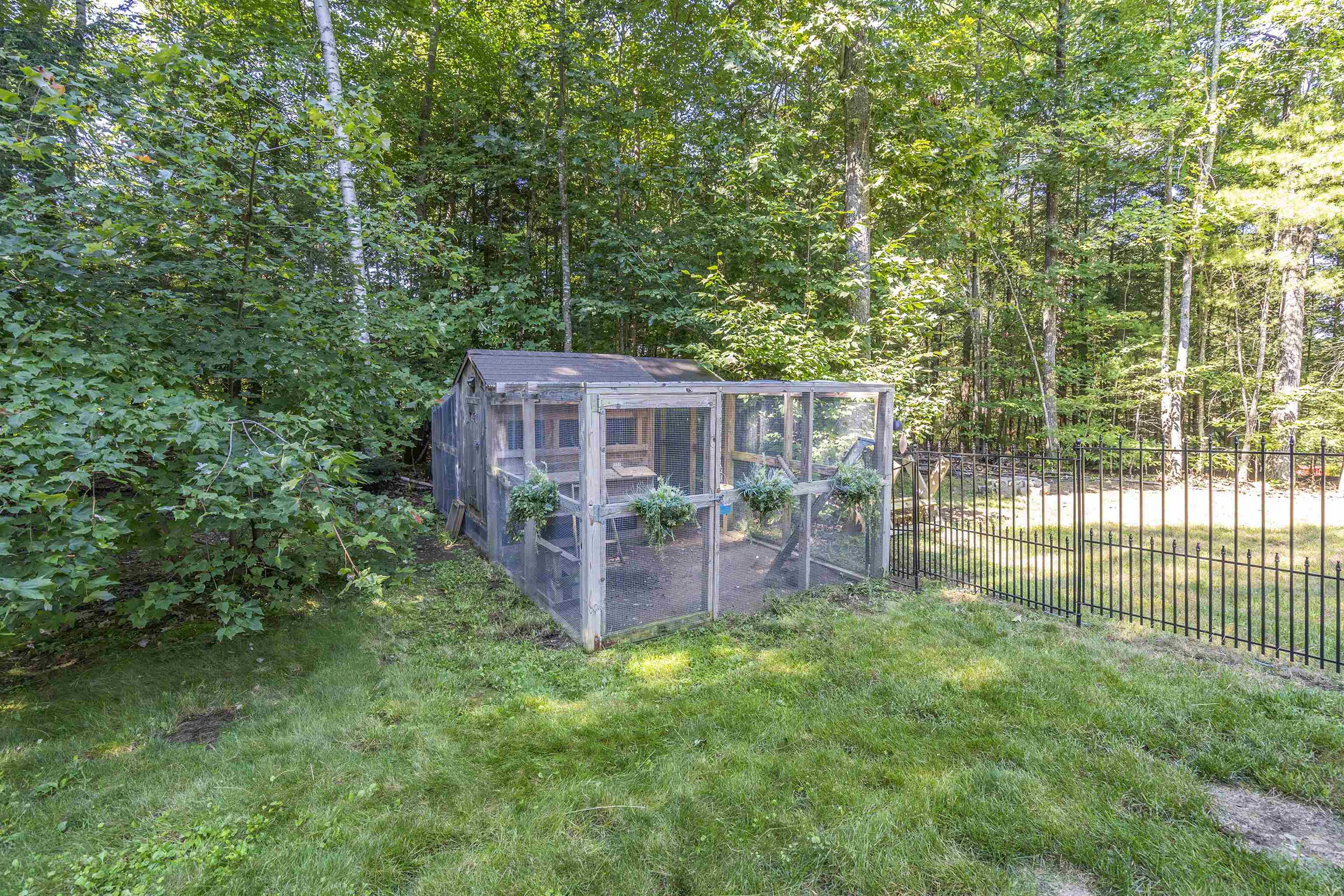 228 Mt Delight Road Deerfield, NH 03037 - Photo 29 of 34