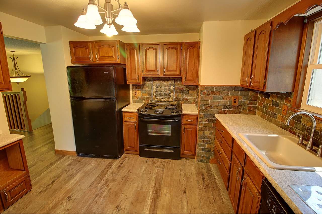 2708 South McDonald Road Spokane, WA 99216 - Photo 4 of 20 Gallery Image 4