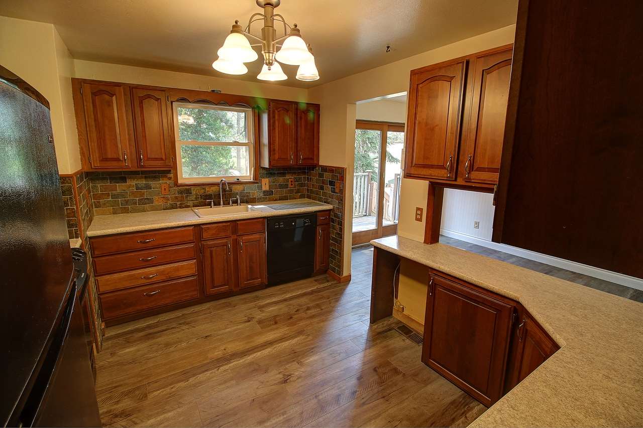 2708 South McDonald Road Spokane, WA 99216 - Photo 5 of 20 Gallery Image 5