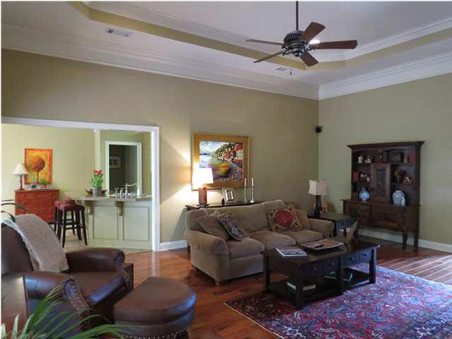 485 Kingsbridge Road Madison, MS 39110 - Photo 4 of 22 Another view of the living room.