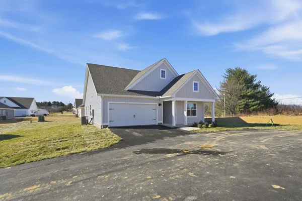 $439,990 | 261 Heather Lane, Staunton, VA 24401