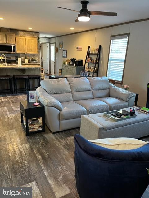 231 Iris Road Mullica Hill, NJ 08062 - Photo 13 of 18 Living Room