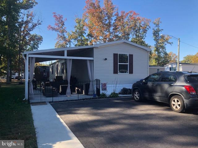 231 Iris Road Mullica Hill, NJ 08062 - Photo 2 of 18 Side view