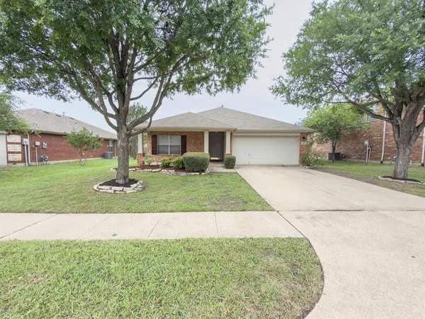 $1,999 | 102 Galloping Trail, Forney, TX 75126